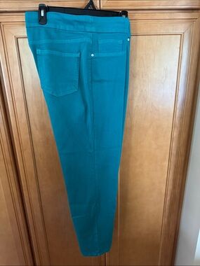 Chico’s Pull-On Jegging Ankle Pants – Size 3R (US 16)